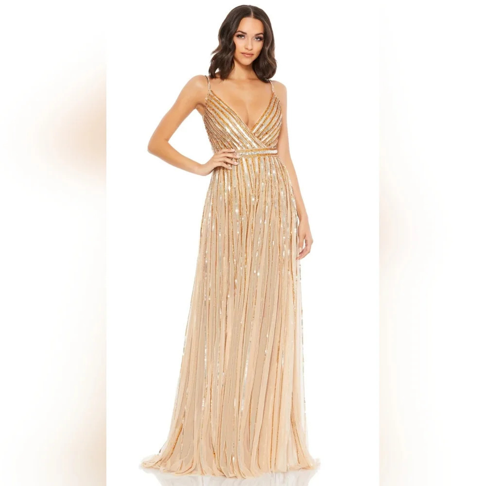 Mac Duggal,‎ Sequined Wrapover  Sleeveless Gown, Nude Gold, Size 4, NWT